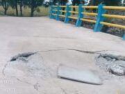 Diduga Gagal Kontruksi, Proyek Jembatan di Cabangbungin Amblas.