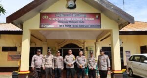 Kapolda Sulsel Kunjungi Dua Polsek di Wilayah Polres Takalar.