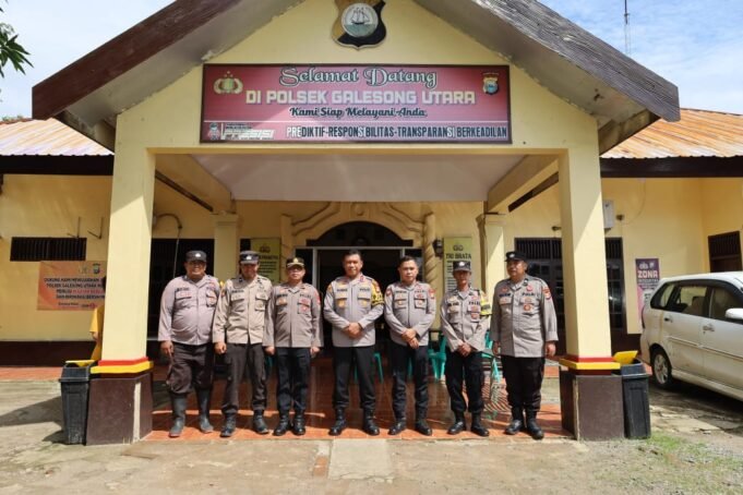 Kapolda Sulsel Kunjungi Dua Polsek di Wilayah Polres Takalar.