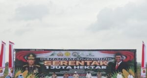 Kepala BSKDN Hadiri Penanaman Jagung Serentak 1 Juta Hektar di Subang.