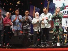 Danlanal Palembang Hadiri Pesta Rakyat “Palembang Bersinar”.