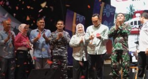 Danlanal Palembang Hadiri Pesta Rakyat “Palembang Bersinar”.