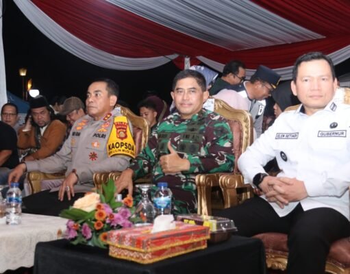 Kapolda Sumsel Bersama Forkopimda Pantau Perayaan Tahun Baru 2024.