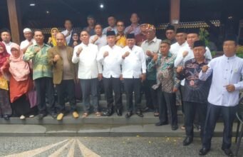Muspika Kecamatan Cikarang Utara,Bersilaturahmi Kerumah Wakil Bupati Bekasi Terpilih dr Asep Surya Atmaja.