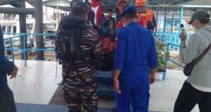Hilang 3 hari Disungai Musi, Akhirnya Binpotmar 1 Ilir Lanal Palembang Evakuasi Mayat Tenggelam.