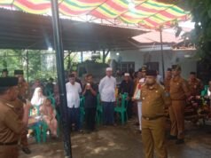 Mantan Camat NTT Tutup Usia, Wabup H.A Khafid Moein Pimpin Upacara Pemakaman.