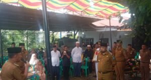 Mantan Camat NTT Tutup Usia, Wabup H.A Khafid Moein Pimpin Upacara Pemakaman.