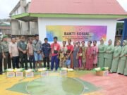 Persit Kartika Chandra Kirana Cabang XXVII Dim 0420/Sarko, Gelar Bakti Sosial Dalam Rangka HUT Dharma Pertiwi.