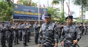 Pangkoarmada I Tinjau Kesiapan dan Berikan Penguatan Operasional Lanal Palembang.
