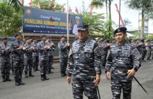 Pangkoarmada I Tinjau Kesiapan dan Berikan Penguatan Operasional Lanal Palembang.
