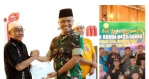 Dua kali Puasa Dua Kali Lebaran insan Pers dan Komandan Kodim 0420 Sarko Soyono Berbuka Bersama