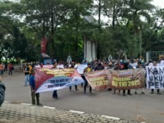 Aksi Damai Warga Sukatani dan Sukakarya Dukung Disahkannya UU TNI Tahun 2025