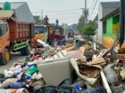 UPTD Wilayah II DLH, Bersihkan Sampah Pasca Banjir