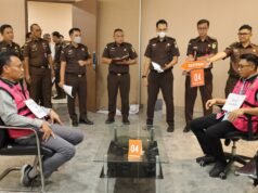 Tim Penyidik Gelar Rekonstruksi dalam Penyidikan Tindak Pidana Suap/Gratifikasi PN Jakarta Pusat dan Perintangan Penanganan Perkara