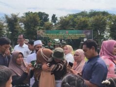 Haru Tangis Siswa Kepelukan Ibu, di Penutupan Pelatihan Bela Negara di Purwakarta