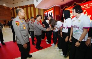 Hadiri Seremoni Apresiasi Tim Voli, Kapolri: Terus Bawa Harum Nama Institusi