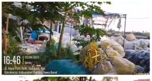 Limbah Cemari Lahan Sawah Petani Menjerit, Diduga Satpol PP Tutup Mata