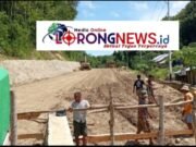 Warga Labuan Bajo Blokir Jalan Menuju Proyek Badan Pelaksana Otorita Pariwisata Labuan Bajo Flores