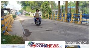 Warga Rengasdengklok Selatan Keluhkan Jalan Rengasdengklok Rusak Berlubang, Pemkab Karawang Segera Perbaikan Jalan