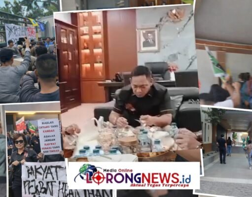 Ironi di Balik Gerbang Pemda Bekasi: Mahasiswa Adu Jotos dengan Petugas, Plt Bupati Lagi Asyik Makan Siang Bersama di Dalam Ruangan