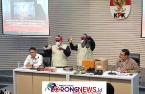 KPK Resmi Tahan Bupati Tulungagung Gatut Sunu dan Ajudannya Terkait Kasus Pemerasan Rp 5 Miliar