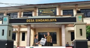 Reaksi Anti Transparansi: Kades Sindangjaya Kecamatan Cabangbungin Tantang UU Keterbukaan Informasi Publik