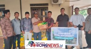 PT Sukses Gembilang Palem Bantu Warga Kecamatan Batin VIII 250 Sak Beras dan Minyak Sayur