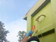 Geger…!!! Warga Temukan Mayat Pria Tergantung di Mobil Dumptruck