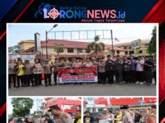 Polres Bersama Kejari Bungo Gelar Kegiatan Jumat Berkah, Bagikan Makanan Kepada Masyarakat