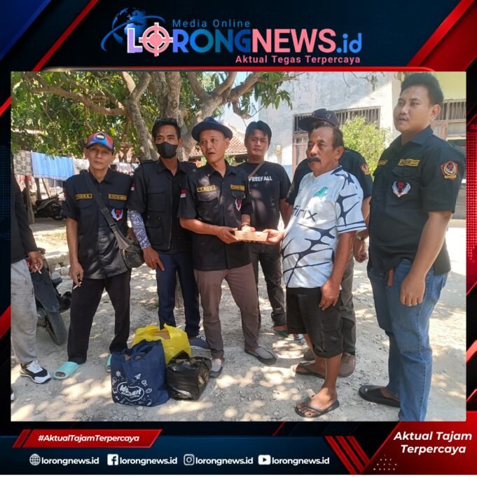 234 SC PC Sukatani Tebar Kepedulian, Bagikan Nasi Kotak untuk Pengguna Jalan Raya