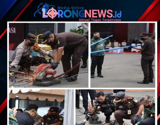KEJAKSAAN NEGERI KABUPATEN BEKASI MUSNAHKAN BARANG BUKTI DARI PERKARA YANG BERKEKUATAN HUKUM TETAP